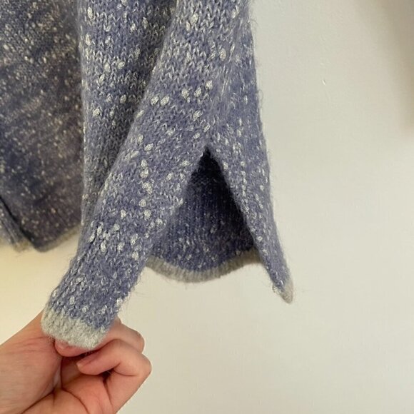 ELLE Scallop Hem Sweater Periwinkle Blue Purple Silver Metallic Crew Neck Preppy - Picture 8 of 15